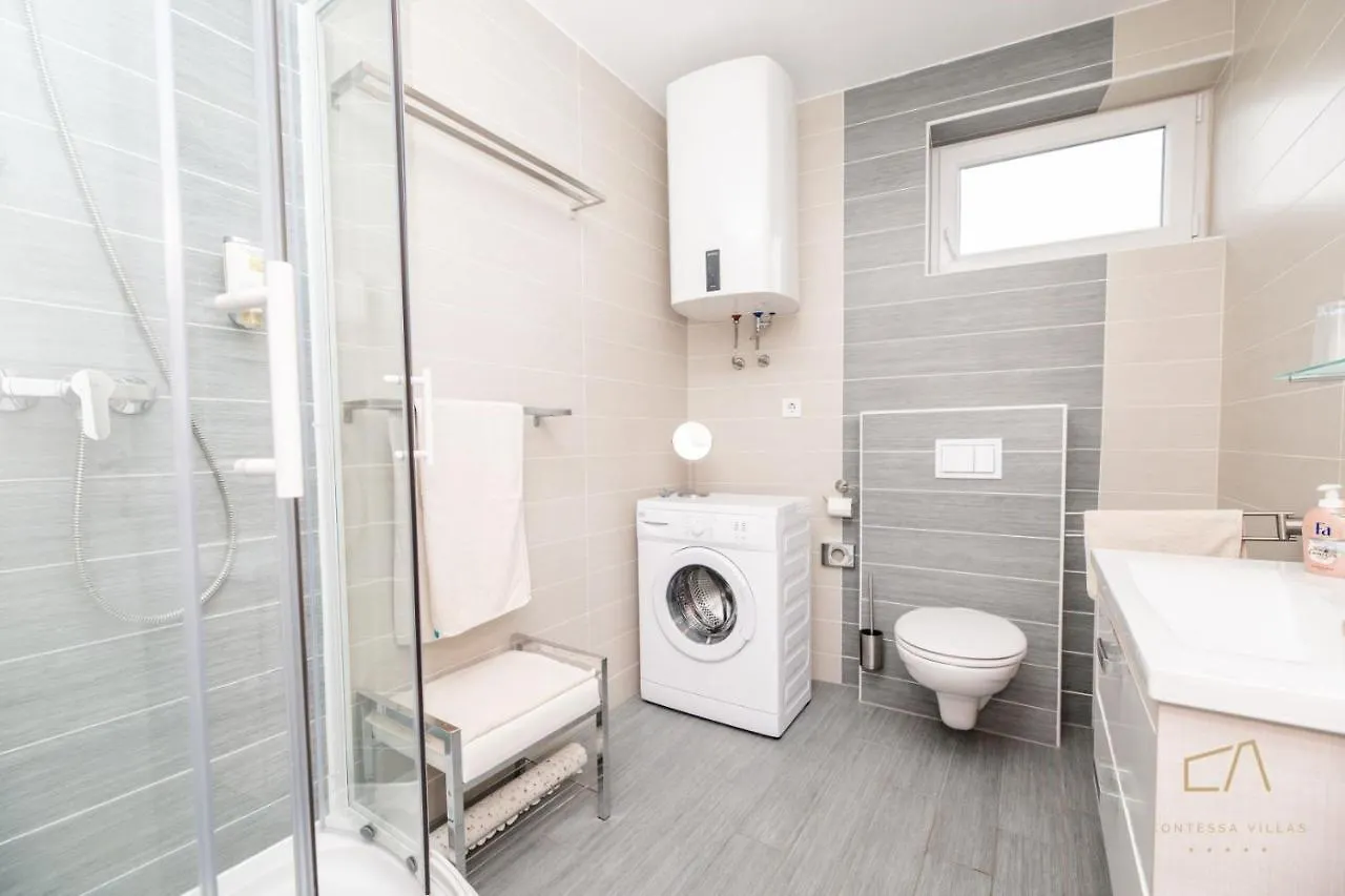 Apartments Iskra مالينسكا